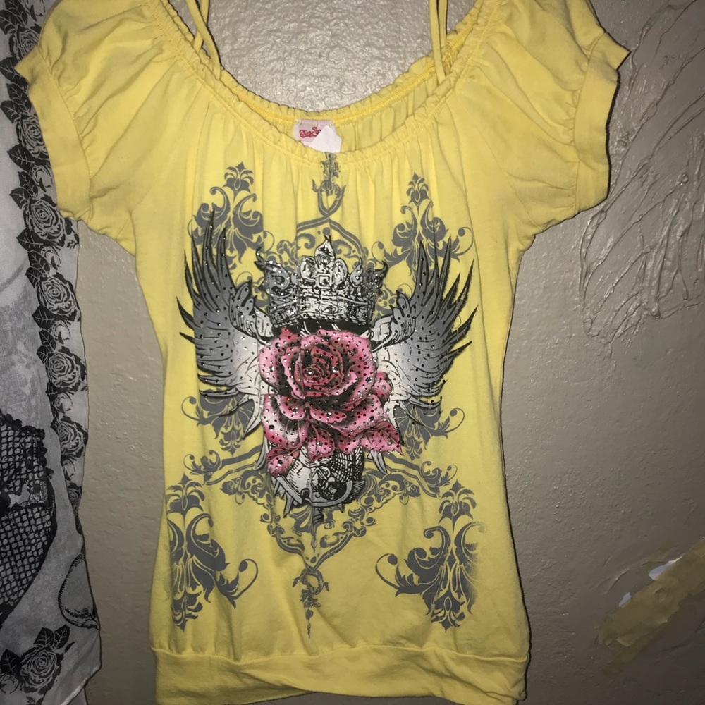 Yellow shirt